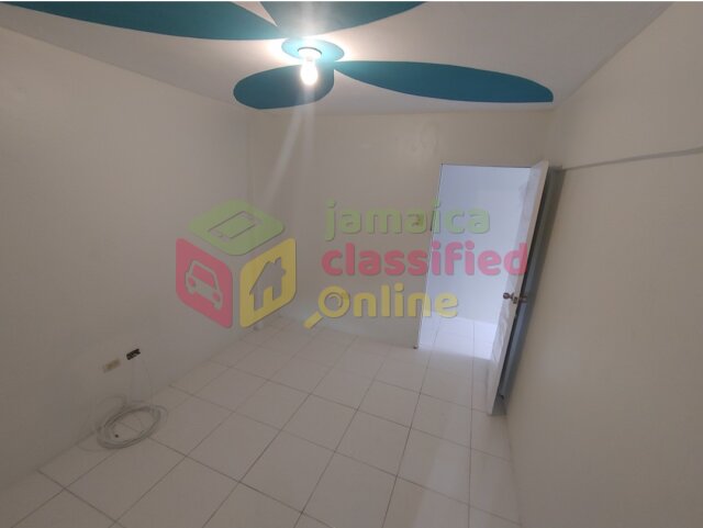 1 Bedroom Apartment Apartments Glendevon, Sunvalley Road