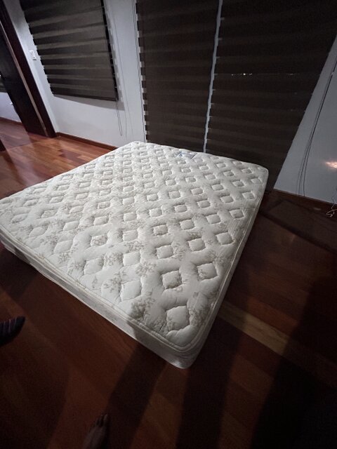 King Size Mattress Bed