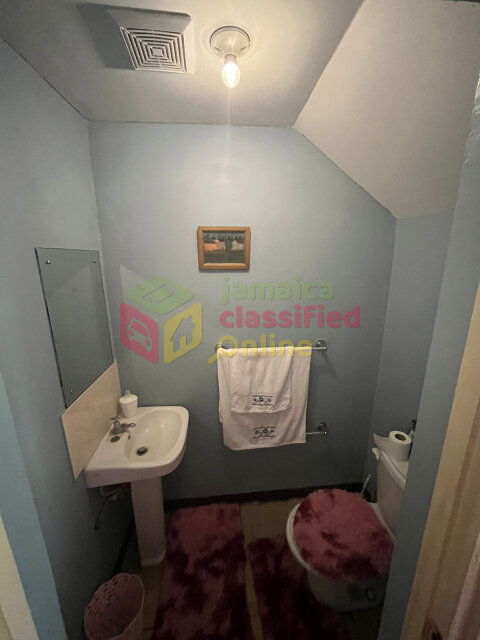 2 Bedrooms, 1.5 Bathroom Furnished Rental