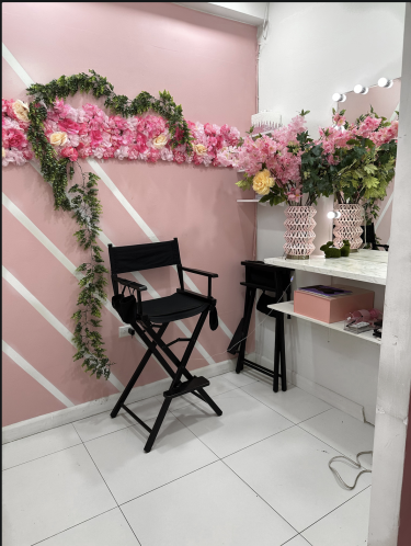 Makeup / Beauty Room