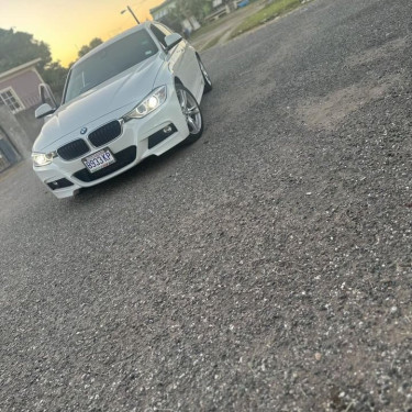 2014 320i BMW