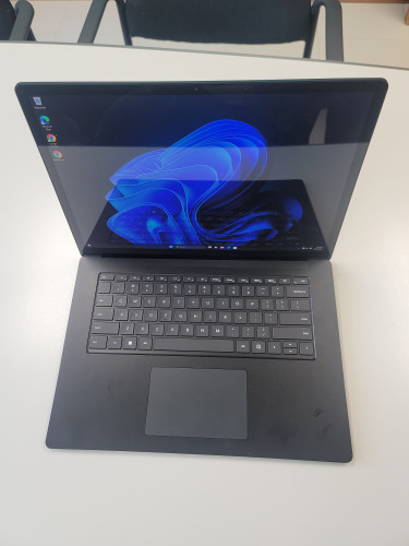 Microsoft Surface Laptop 4 Ryzen7 16GB 512GB Touch