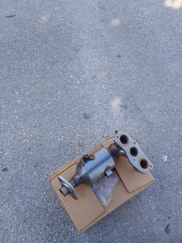 Toyota 3cylinder Catalytic Converter 1kr-fe