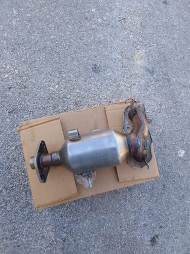 Toyota 3cylinder Catalytic Converter 1kr-fe