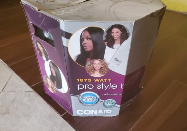 HAIRDRYER