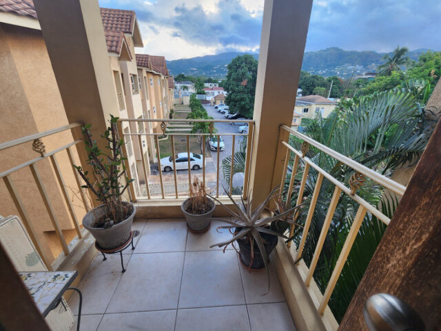 2 Bedroom Apartment For Sale Kgn. 6(1,410 Sqft)