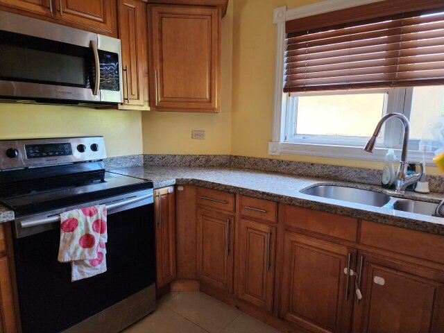 2 Bedroom Apartment For Sale Kgn. 6(1,410 Sqft)