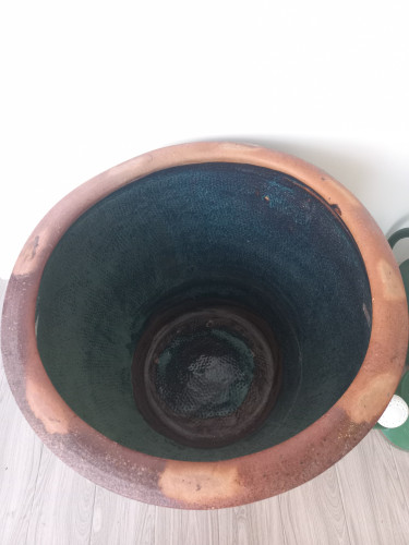 Beautiful Flower Pot With Free Accessories 