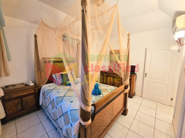 2 Bedroom MangoWalkCC2bd35