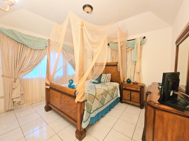 2 Bedroom MangoWalkCC2bdFurnished