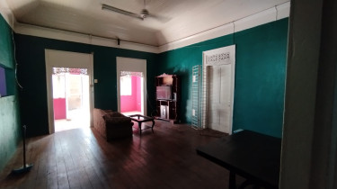 Female Only,1 Bedroom Of 5 Br House