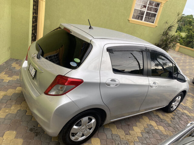 2013 Toyota Vitz 4 Cylinder