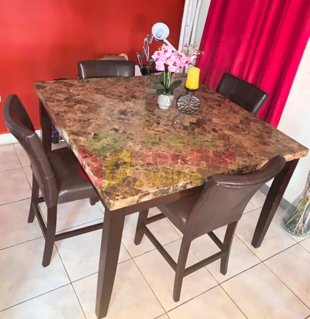 Dining Room Table With 4 Chairs