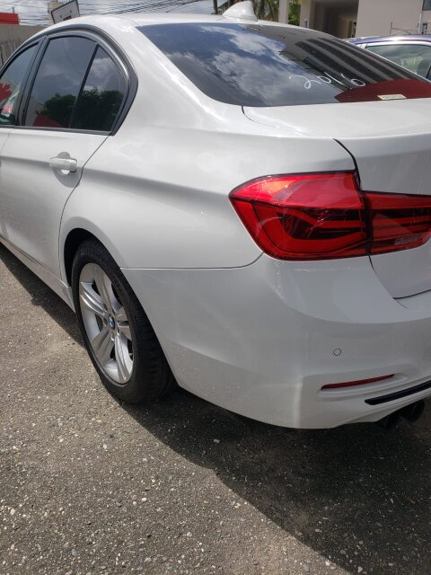 2016 BMW 320i