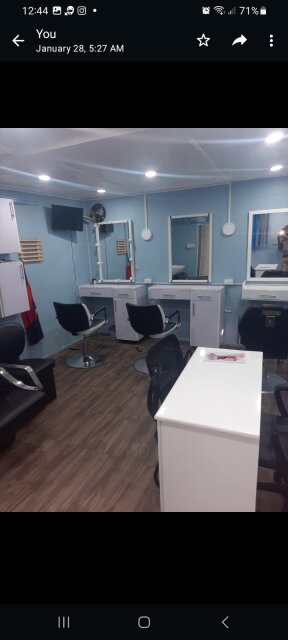 Hair Station For Rent InHWT Area