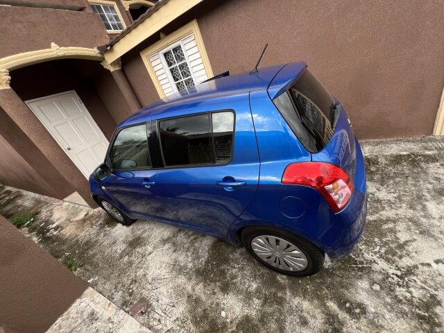 2010 Suzuki Swift