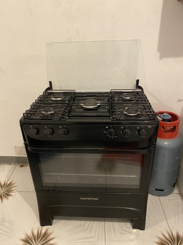 Mastertech 5 Burner Stove + 30 Lb Cylinder