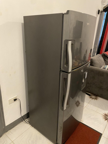 Whirlpool Refrigerator