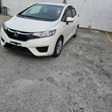 2016 Honda Fit Hybrid 