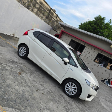 2016 Honda Fit Hybrid 