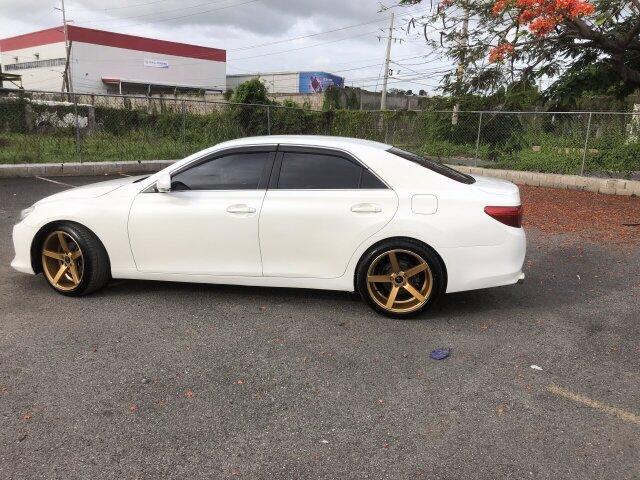 2015 Toyota Mark X 250G For Sale