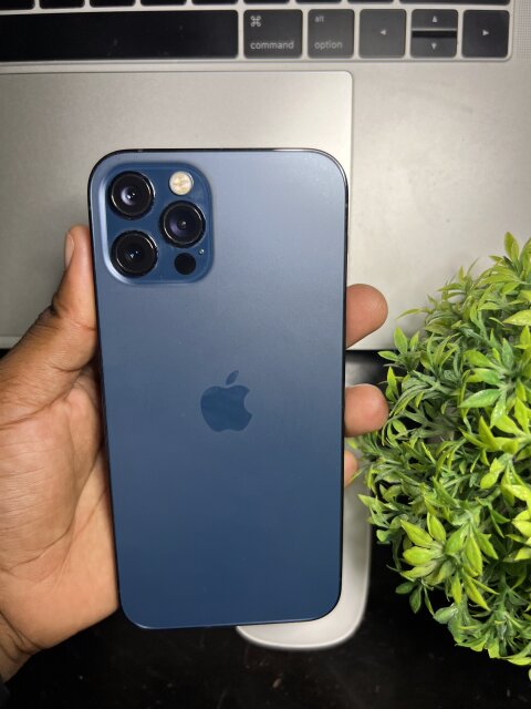 IPhone 12 Pro ??