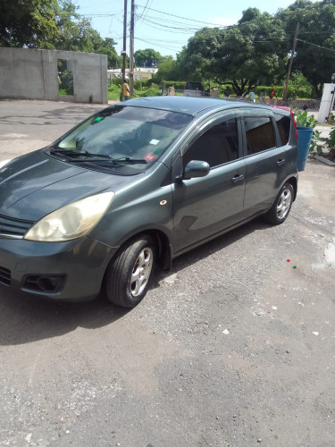 2011 NISSAN NOTE