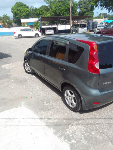 2011 NISSAN NOTE