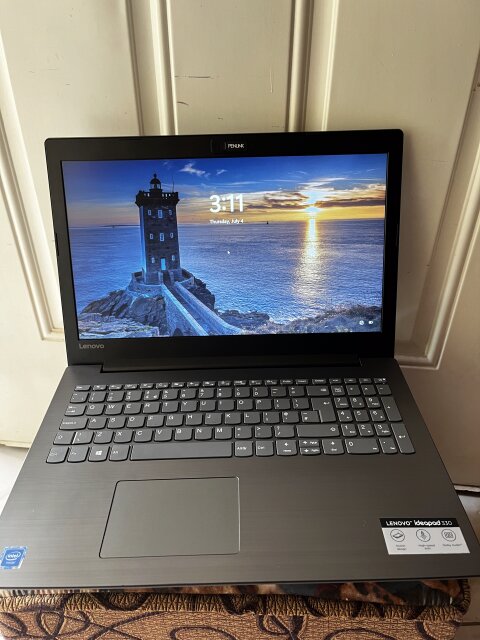 Lenovo Laptop