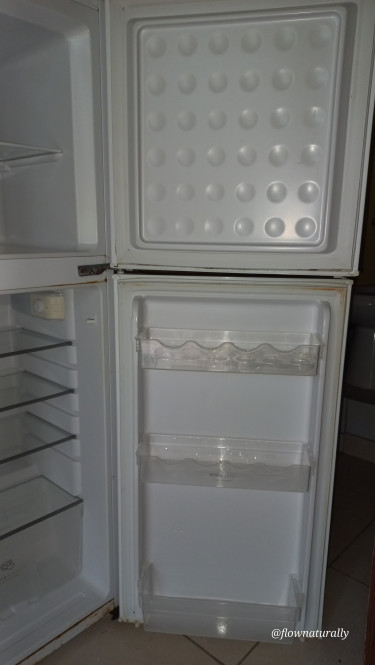 Refrigerator 