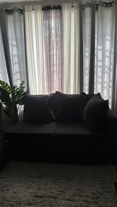 DARK GRAY SECTIONAL SOFA