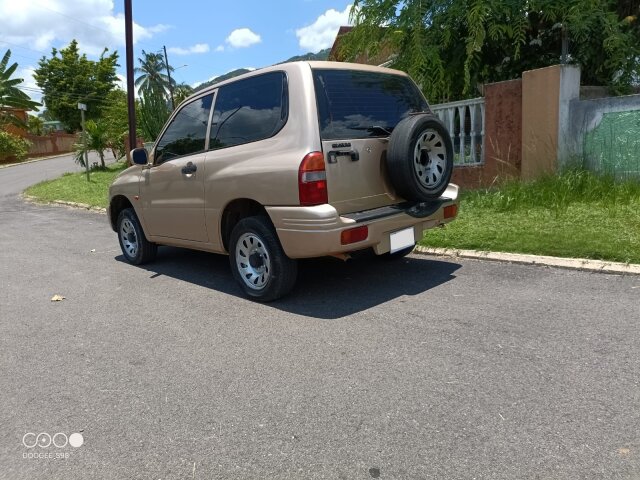 1999 SUZUKI GRAND VITARA