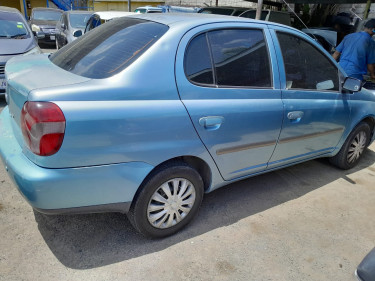 2002 TOYOTA PLATZ