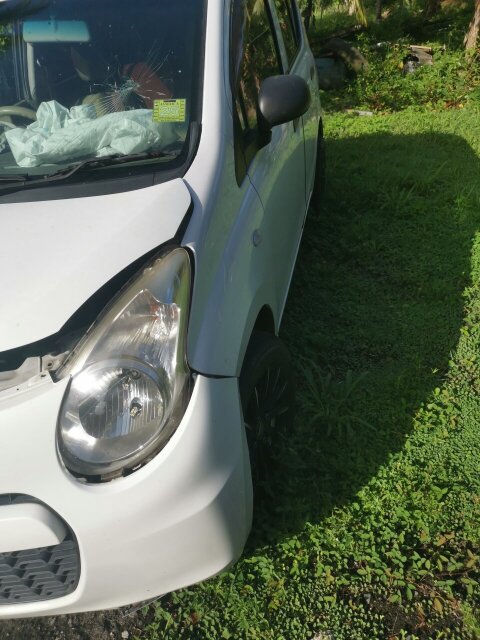 Damaged 2014 Suzuki Alto