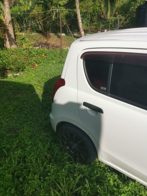 Damaged 2014 Suzuki Alto