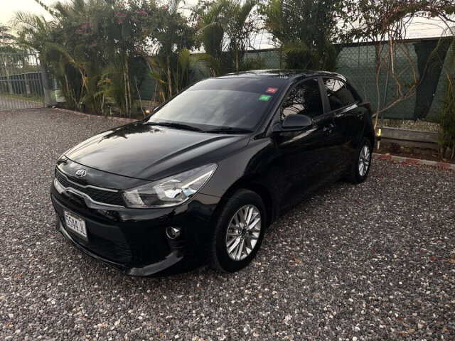 2019 Black Kio Rio Low Mileage