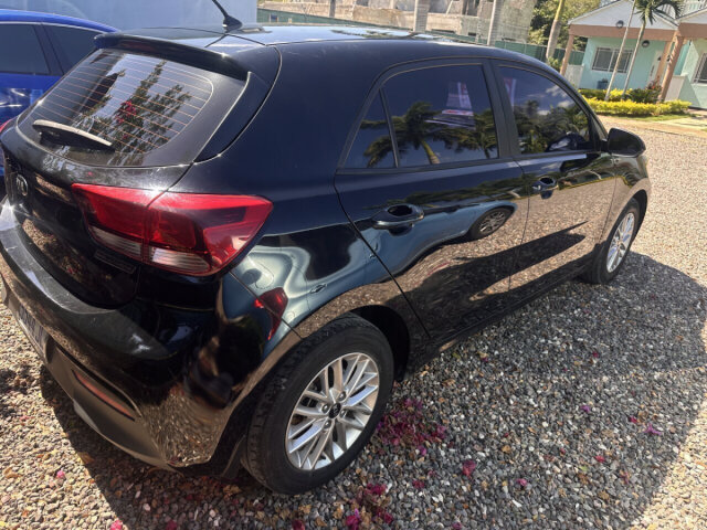 2019 Black Kio Rio Low Mileage