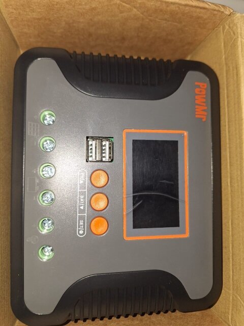 (New) 80A Solar Charge Controller And Free Gifts