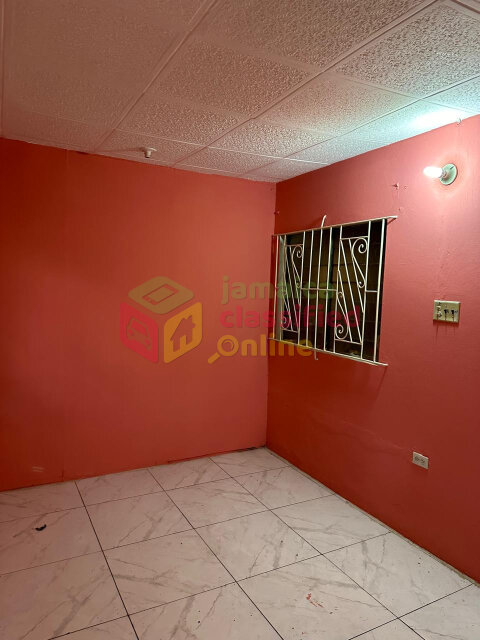 1 Bedroom For Rent