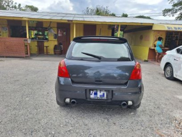 2009 SUSUKI SWIFT SPORT