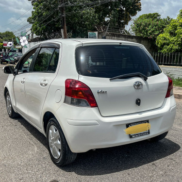 2009 Toyota Vitz