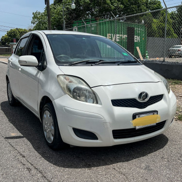 2009 Toyota Vitz