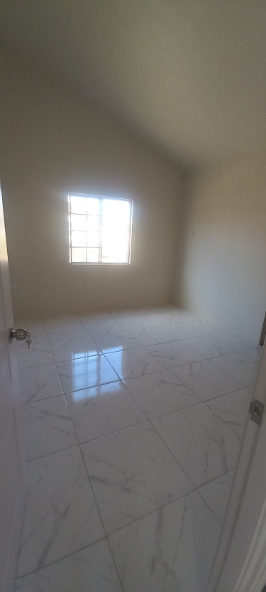 2 Bedrooms X 1 Bathroom House For Rent In Portmore