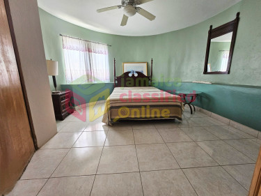 1 Bedroom Apartment UnFurnished