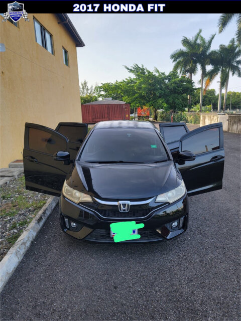 2017 HONDA FIT