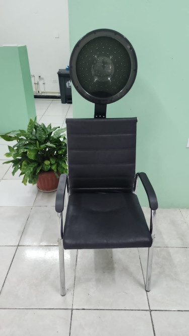 Salon Space For Rent 