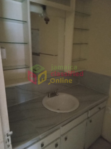 1 Bedroom Studio Apartment