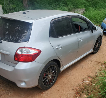 2010 Toyota Auris