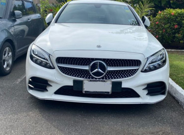 2019 Mercedes Benz 