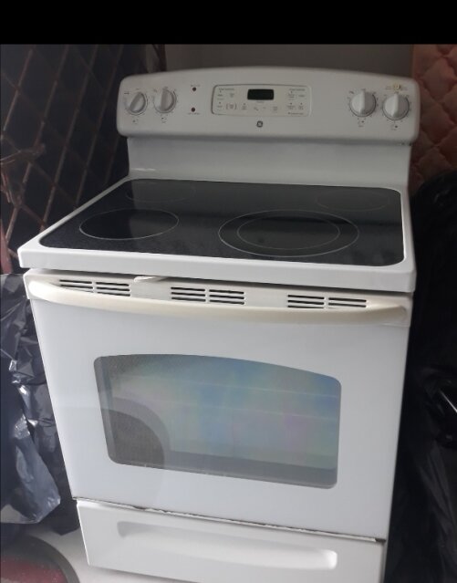 ELECTRIC STOVE FOR SALE